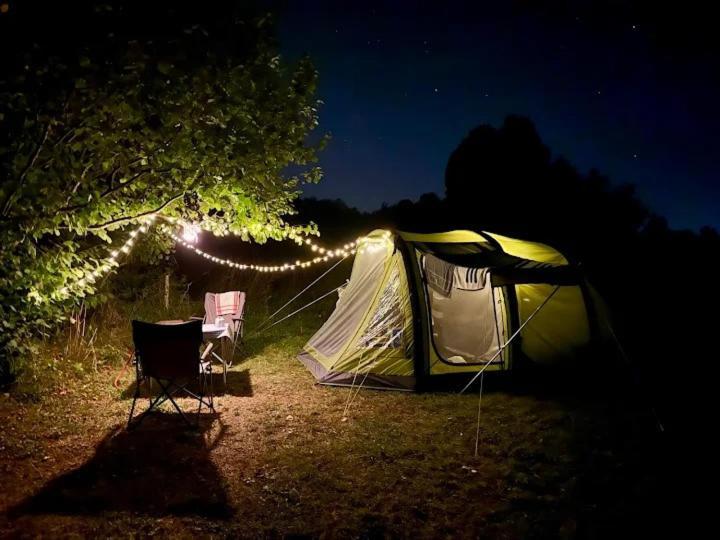 Camp The Sunrise Hill Hotel พิฟกา ภายนอก รูปภาพ